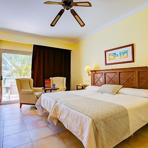 Camera standard con letto king size